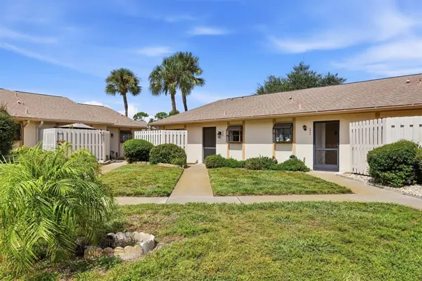 2906 63rd Street W #206, BRADENTON, FL 34209