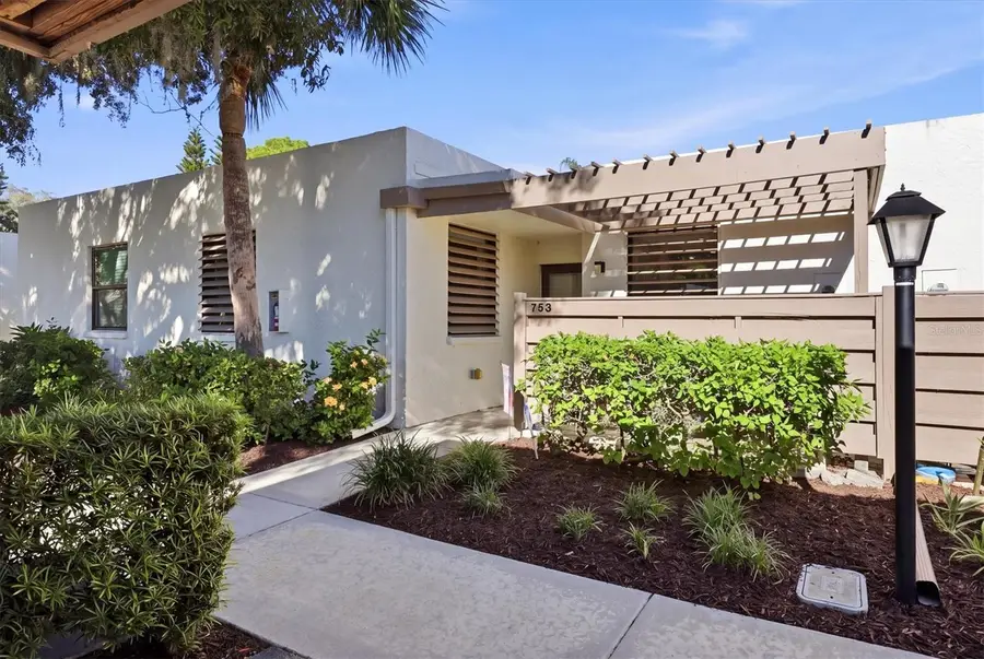 753 Oakview Drive, Bradenton, FL 34210 - #2