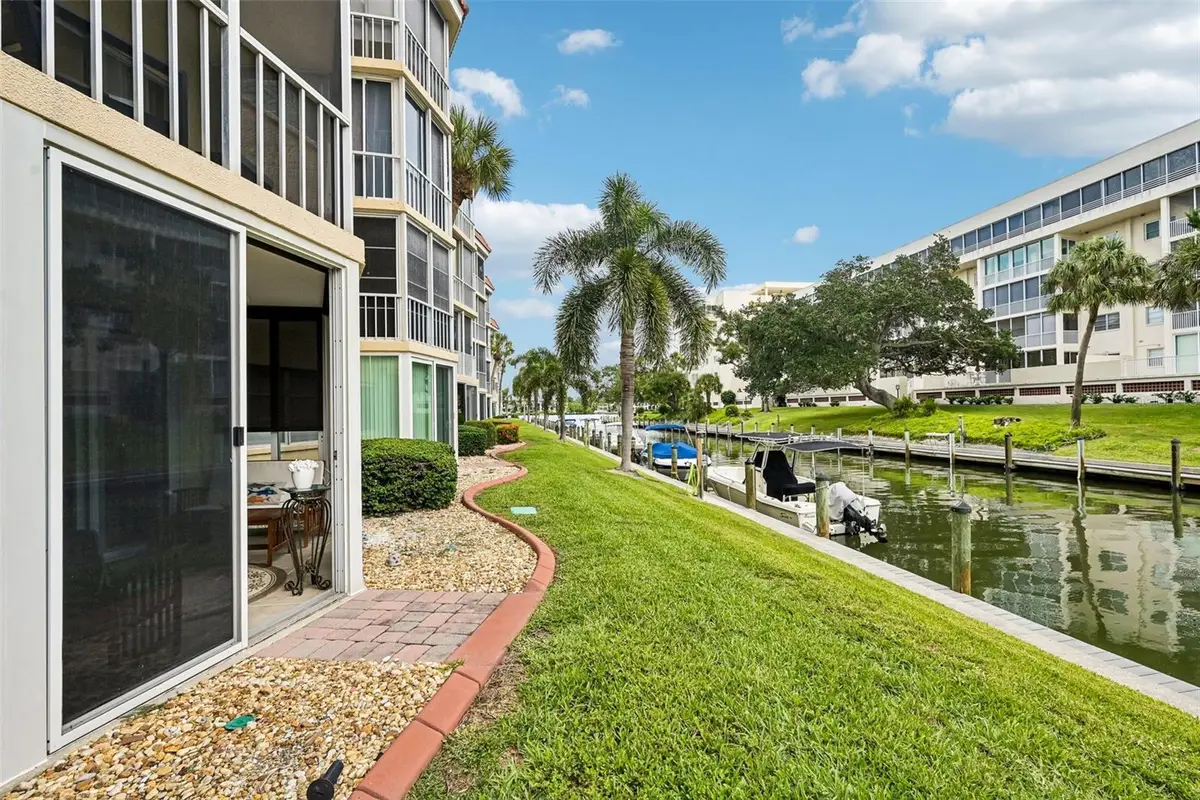 1300 N Portofino Drive #105, Sarasota, FL 34242 - #1