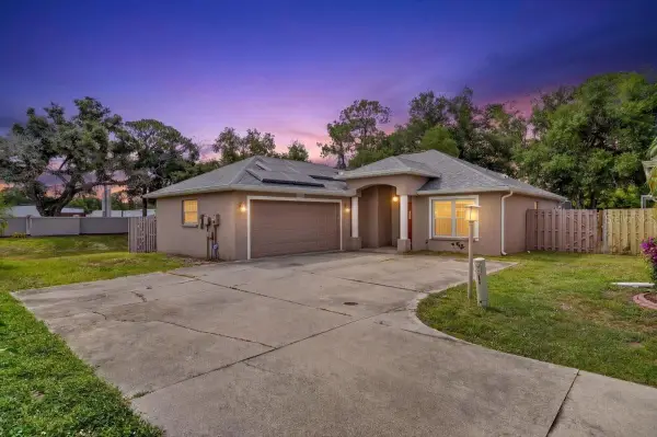 1881 Summer Walk Circle, SARASOTA, FL 34232