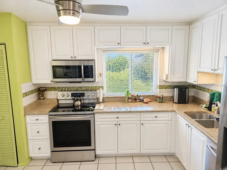3706 Sun Eagle Ln, Bradenton, FL 34210 - #3