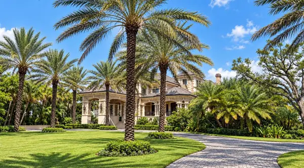 1423 Hillview Drive, SARASOTA, FL 34239