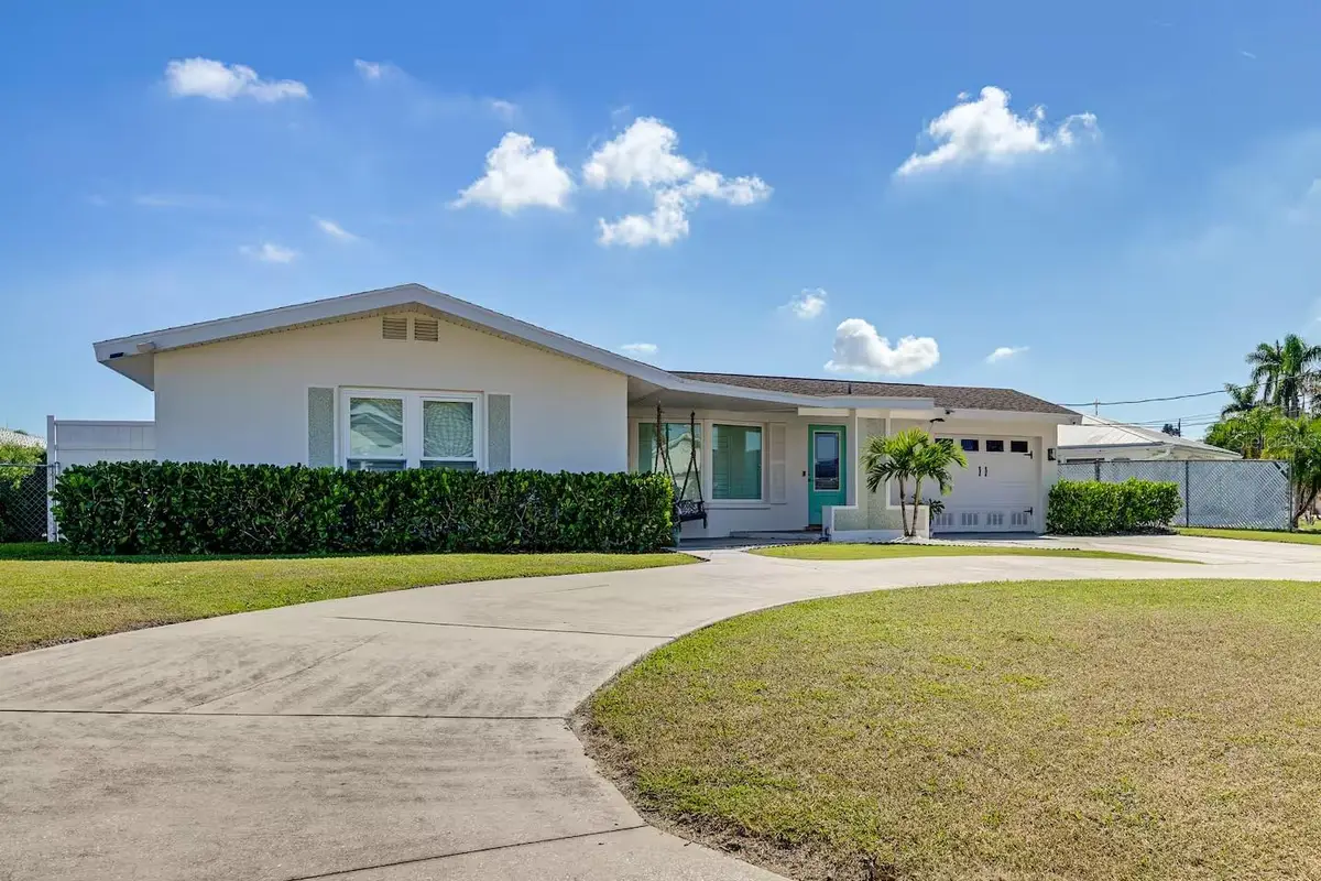 924 Arlington Road, Palmetto, FL 34221 - #1