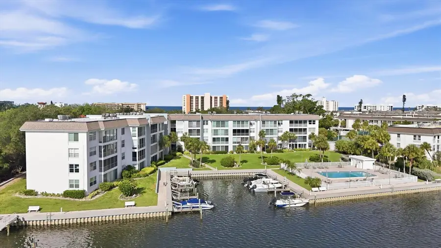 605 Sutton Place #101, Longboat Key, FL 34228 - #2