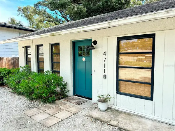 4711 Hollingsworth Avenue, SARASOTA, FL 34233