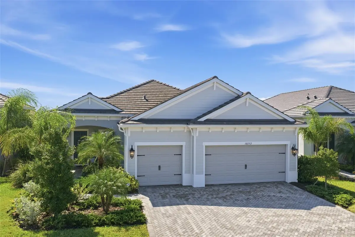 10252 Canaveral Circle, Sarasota, FL 34241 - #1
