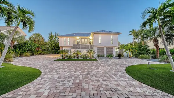 660 Penfield Street, LONGBOAT KEY, FL 34228
