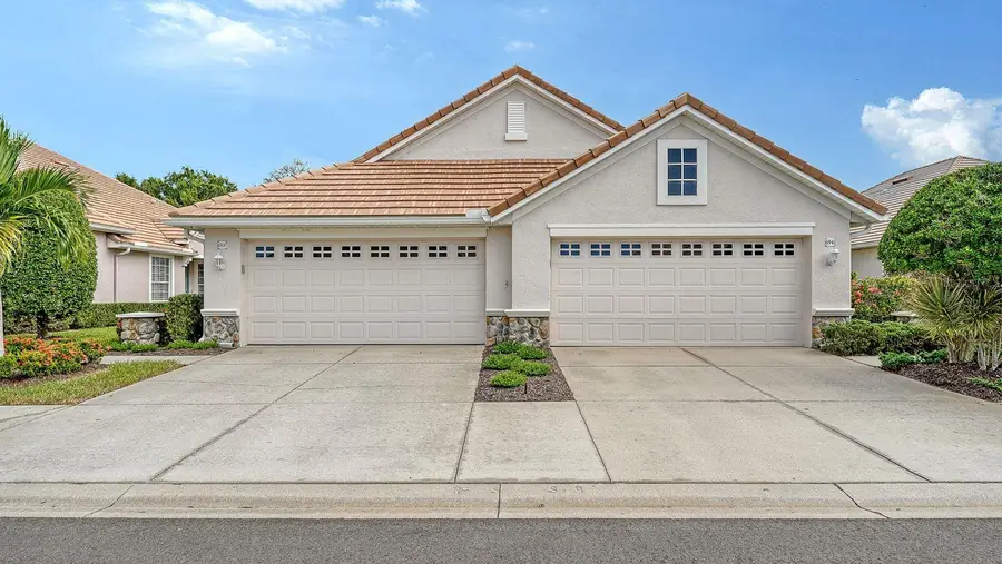 6937 Woodmore Terrace, Lakewood Ranch, FL 34202 - #3