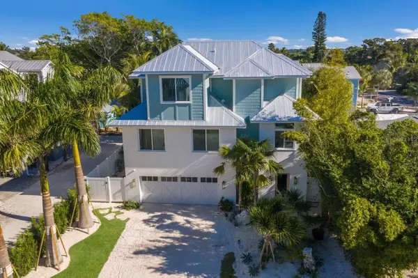 6930 Longboat Drive S, LONGBOAT KEY, FL 34228