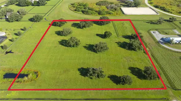 Whiskey Pond Lane, SARASOTA, FL 34240