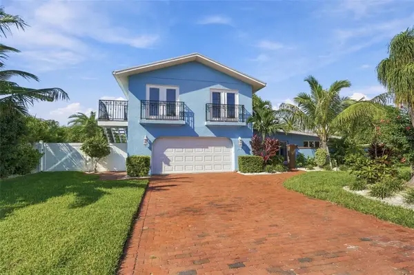 528 Key Royale Drive, HOLMES BEACH, FL 34217