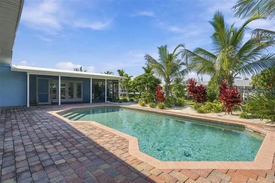 528 Key Royale Drive, Holmes Beach, FL 34217 - #3