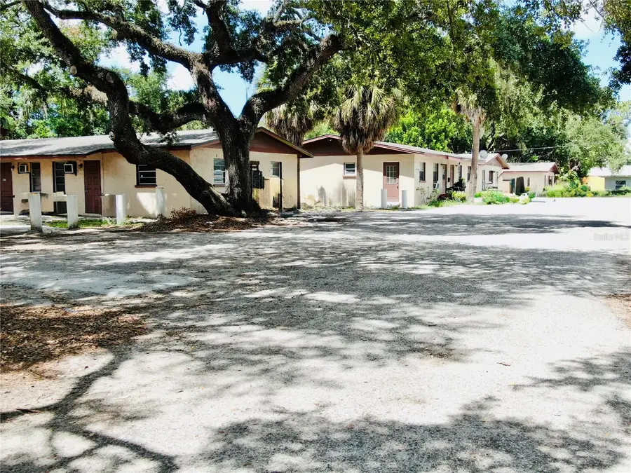 1821 20th Street, Sarasota, FL 34234 - #3