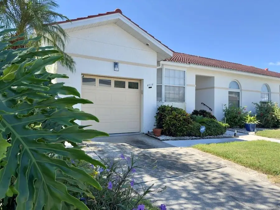 4714 61st Avenue Terrace W, Bradenton, FL 34210 - #2