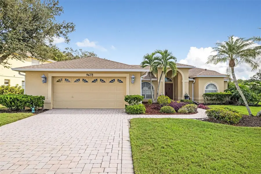 9678 Knightsbridge Circle, Sarasota, FL 34238 - #2