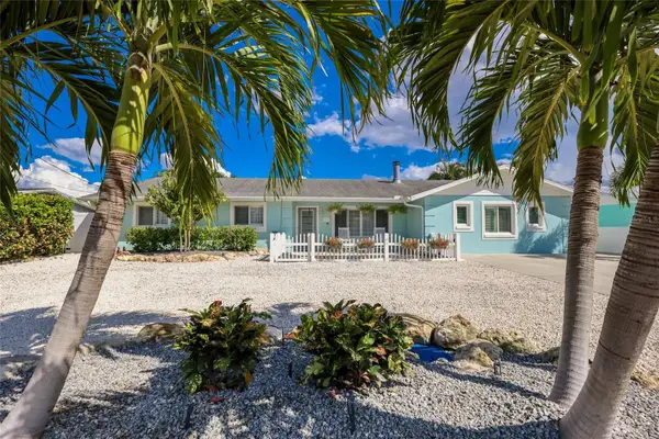 902 25th Avenue W, PALMETTO, FL 34221
