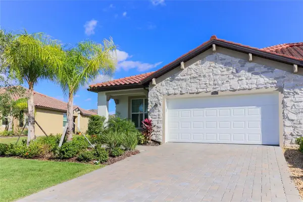 2501 Avolet Court, LAKEWOOD RANCH, FL 34211