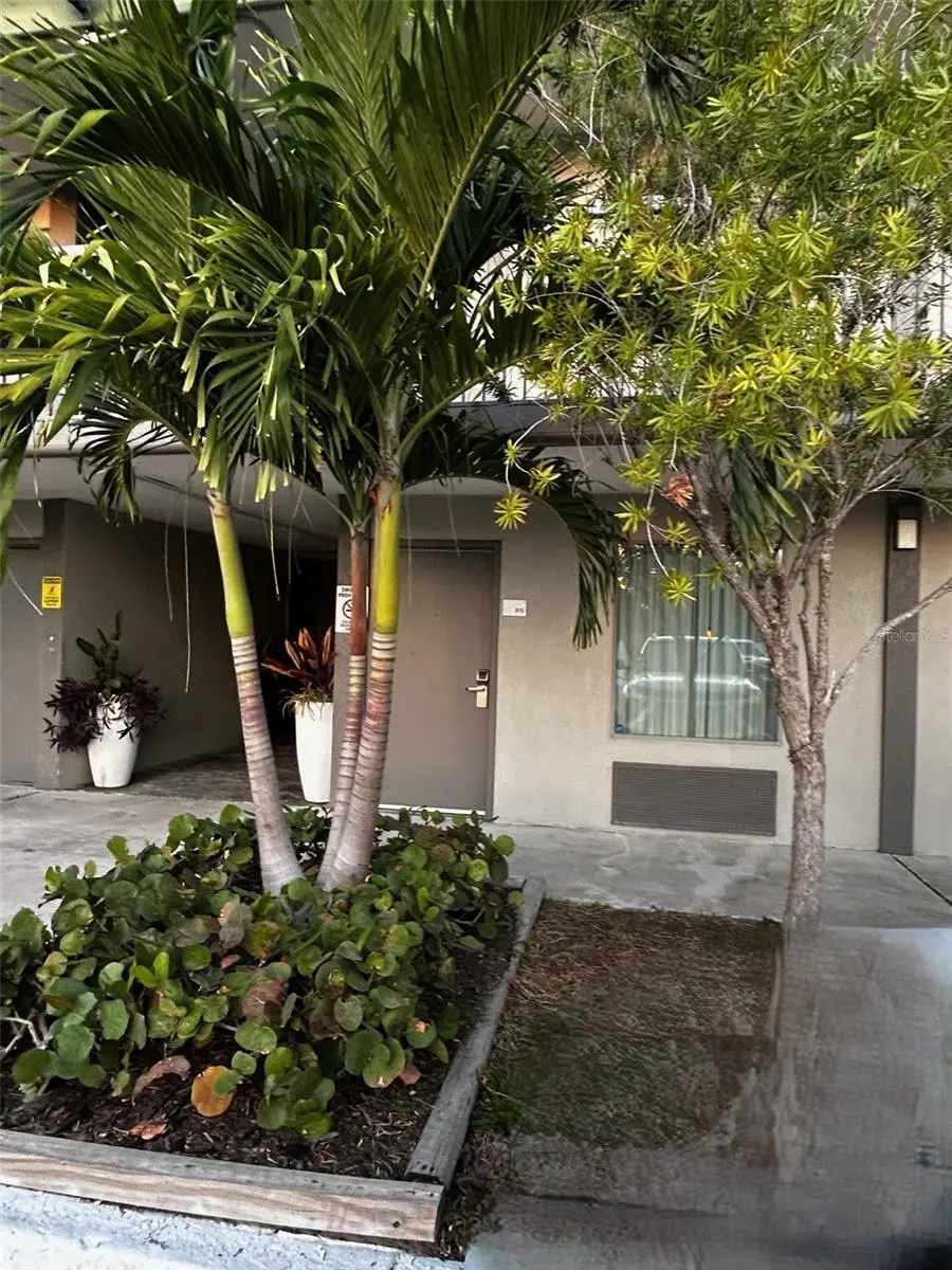 7150 N Tamiami Trail #S515, Sarasota, FL 34243 - Image #1