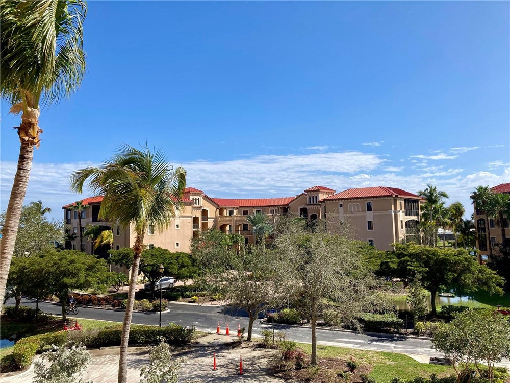 88 Vivante Boulevard 8823, PUNTA GORDA, FL 33950 BHGRE