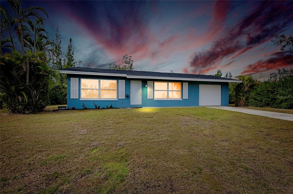 423 Glenholm Avenue, PUNTA GORDA, FL 33950 BHGRE