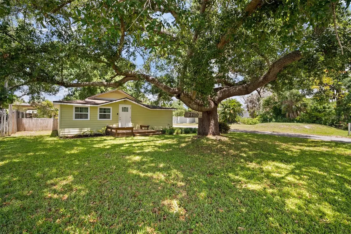 2210 Dixie Avenue, Punta Gorda, FL 33950 - Image #1