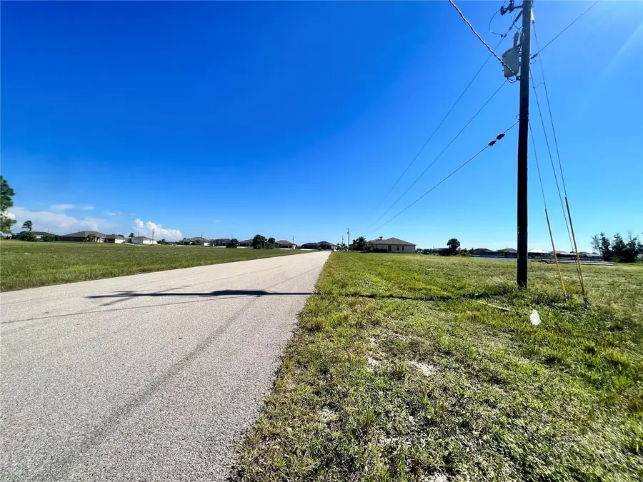 4008 NW 42nd Place, Cape Coral, FL 33993 - #3