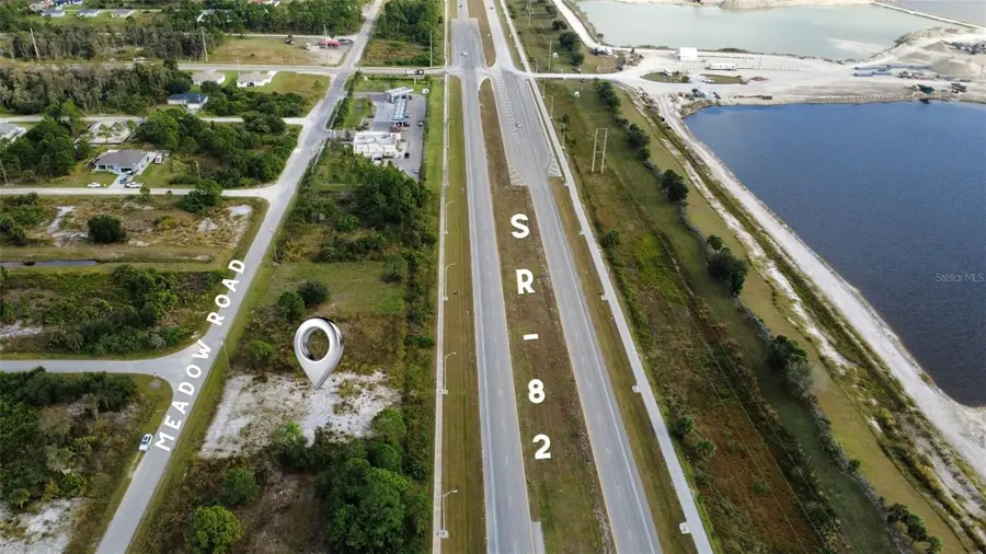 2906 Meadow Road, Lehigh Acres, FL 33974 - Image #2