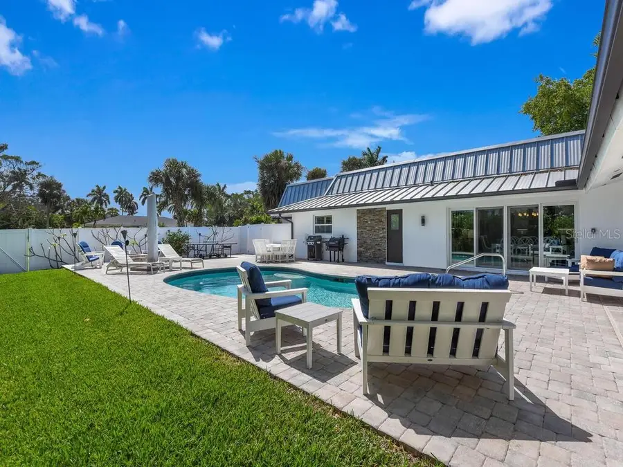 6923 Old Whiskey Creek Drive, Fort Myers, FL 33919 - Image #2