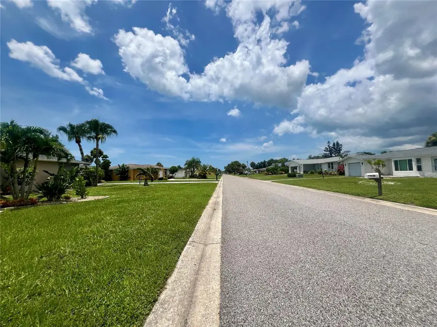 25 Oakland Hills Place, Rotonda West, FL 33947 - Image #3