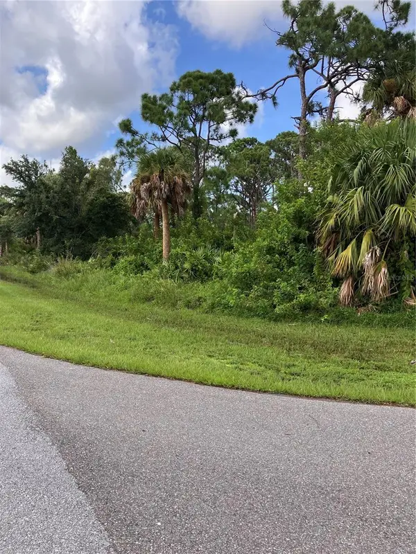 12194 Dietrich Avenue, PORT CHARLOTTE, FL 33953