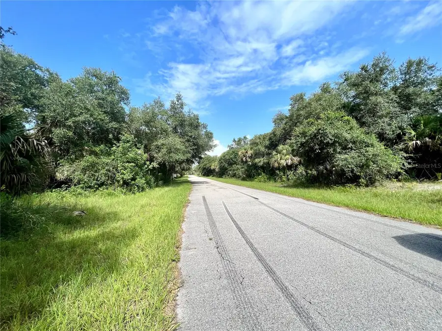 19136 Ruskin Avenue, Port Charlotte, FL 33954 - Image #2