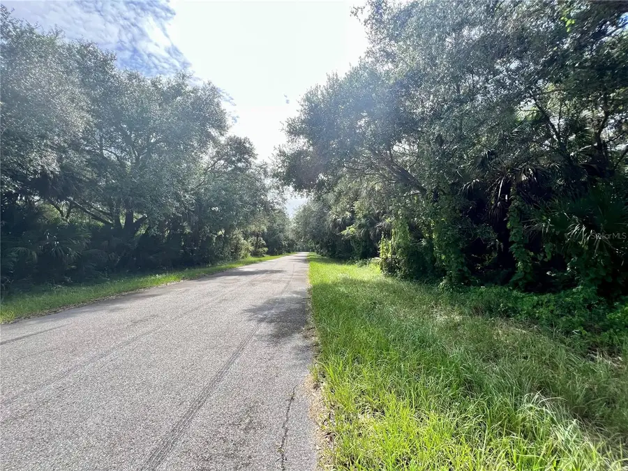 19136 Ruskin Avenue, Port Charlotte, FL 33954 - Image #3