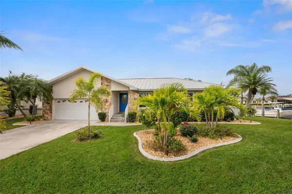 1230 Swan Court, PUNTA GORDA, FL 33950