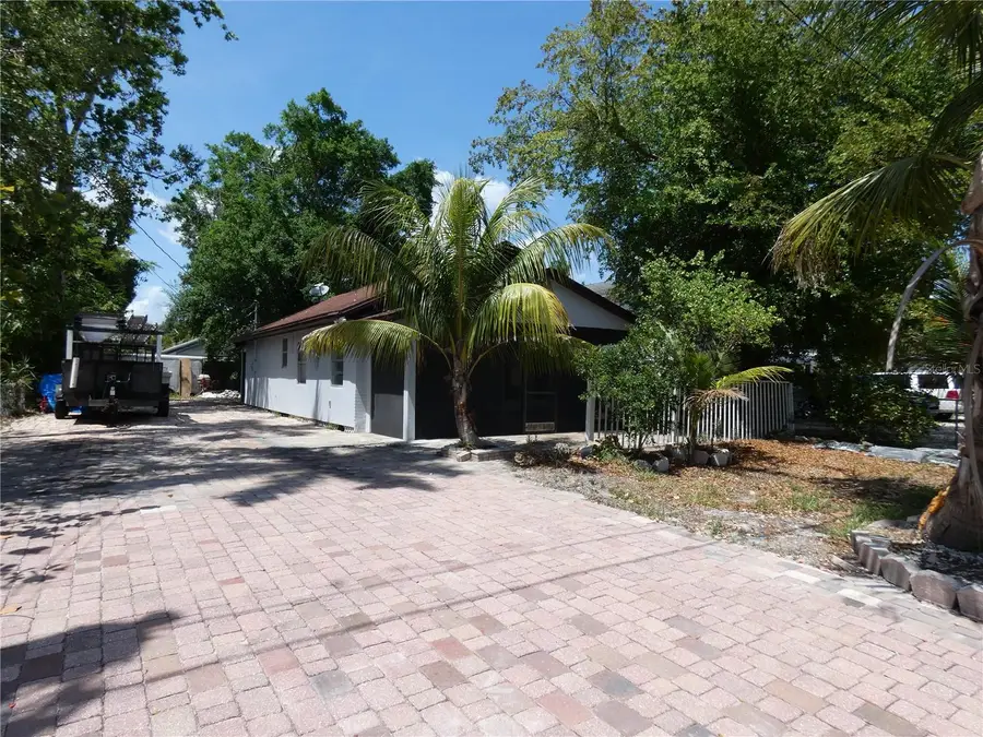 3817 Pearl Street, Fort Myers, FL 33916 - Image #2