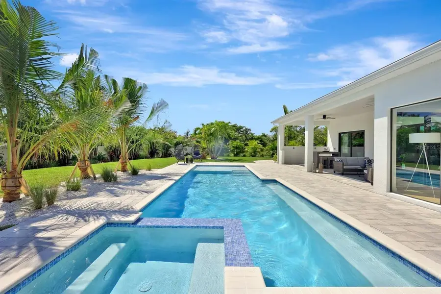 1337 Caloosa Drive, Fort Myers, FL 33901 - Image #2