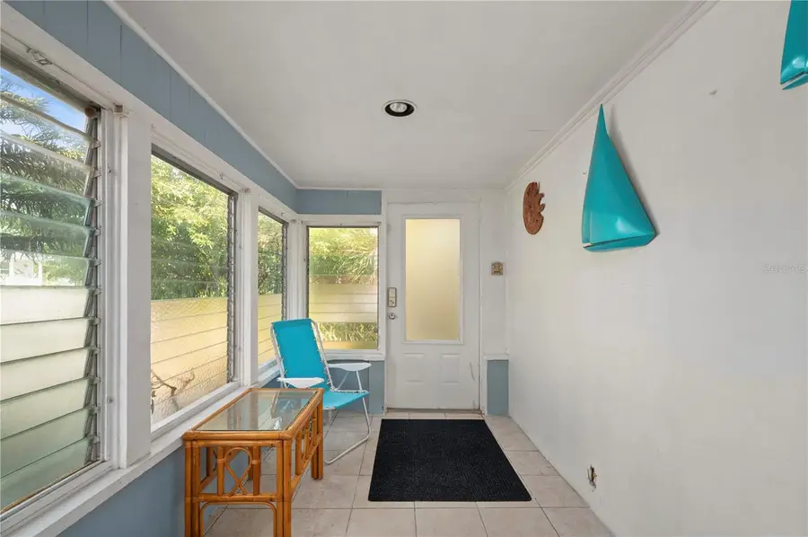 327 E Virginia Avenue, Punta Gorda, FL 33950 - Image #3