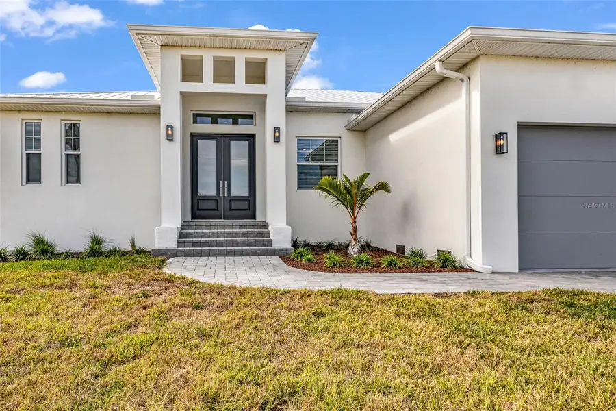 8086 Clyde Circle, Port Charlotte, FL 33981 - Image #3