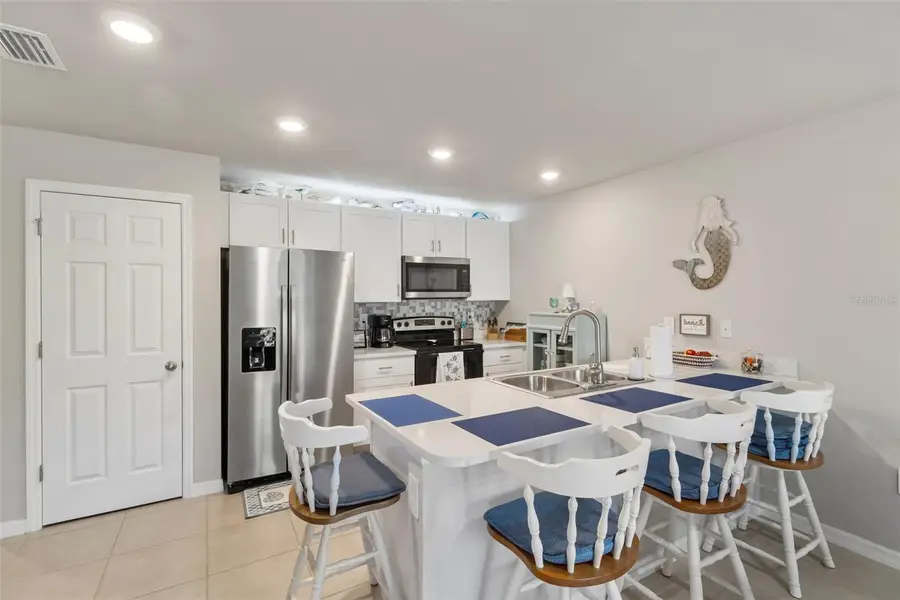 3094 Gillot Boulevard, Port Charlotte, FL 33981 - Image #2