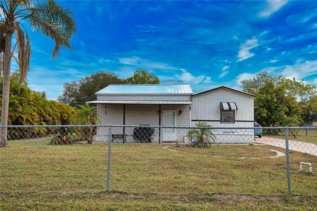 1464 NE Leisure Avenue, Arcadia, FL 34266 - Image #1