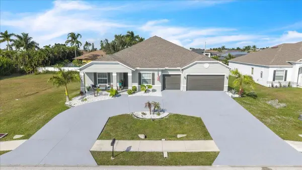 2833 Gleason Parkway, CAPE CORAL, FL 33914