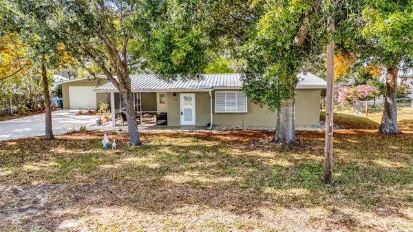 216 Deleon Drive, PUNTA GORDA, FL 33980