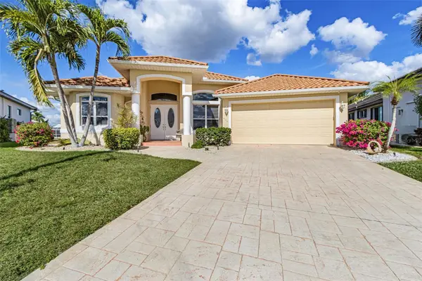 400 Gun Cay Lane, PUNTA GORDA, FL 33950