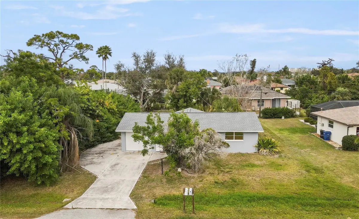 340 Periwinkle Road, Venice, FL 34293 - Image #1