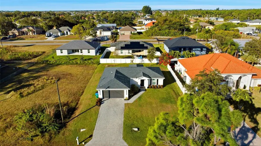 1910 NW 27th Place, Cape Coral, FL 33993 - #2