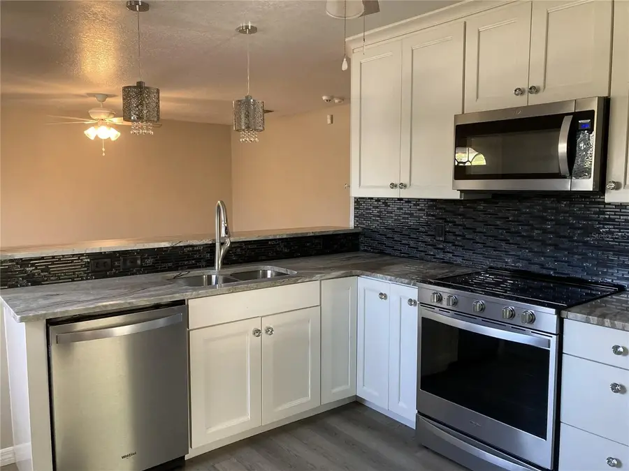 1088 / 1090 Nomad Road, Punta Gorda, FL 33983 - Image #3