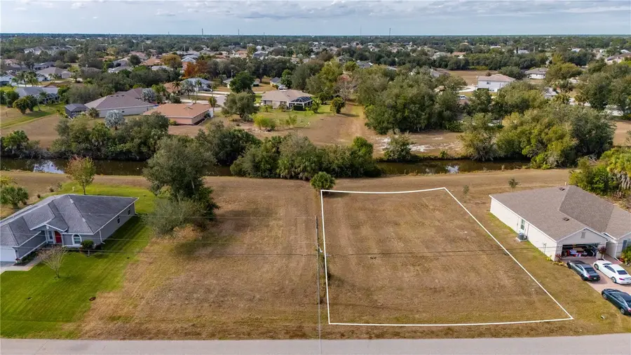 395 San Cristobal Avenue, Punta Gorda, FL 33983 - Image #2