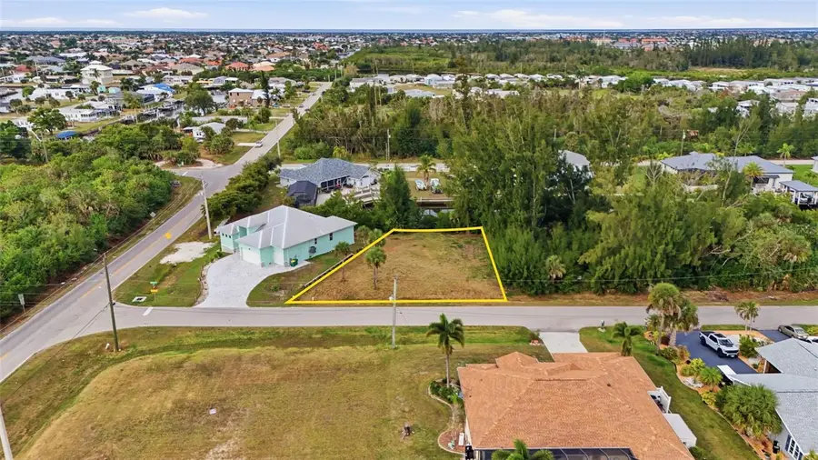 3925 Magnolia Way, Punta Gorda, FL 33950 - Image #2
