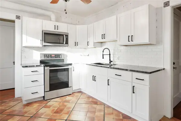 1013 Magnolia Drive, CLEARWATER, FL 33756