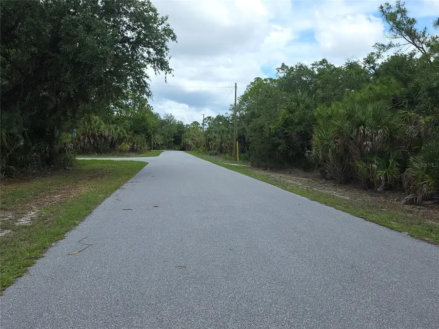 276 Camden Lane, Port Charlotte, FL 33953 - #2