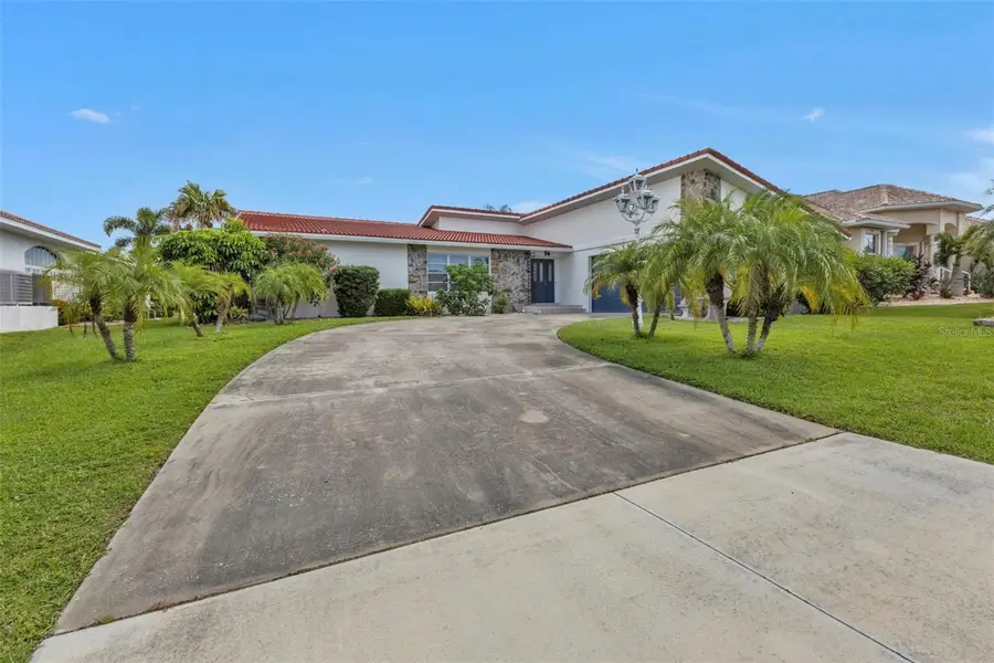 16 Tropicana Drive, Punta Gorda, FL 33950 - #2